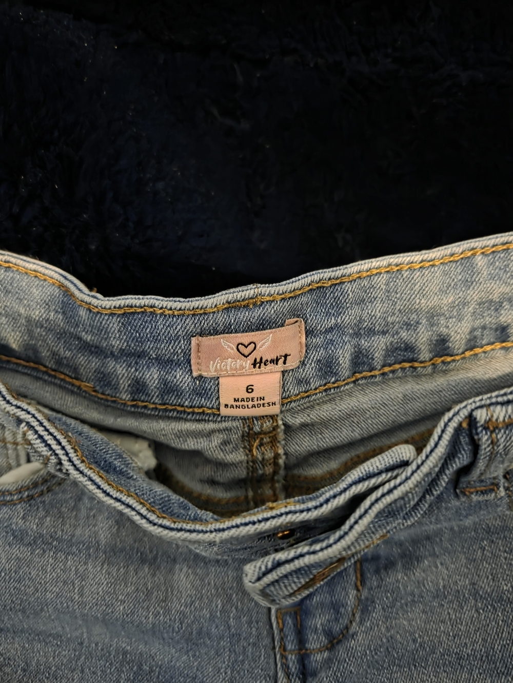 Women's Light Blue Denim Jeans - Size 6